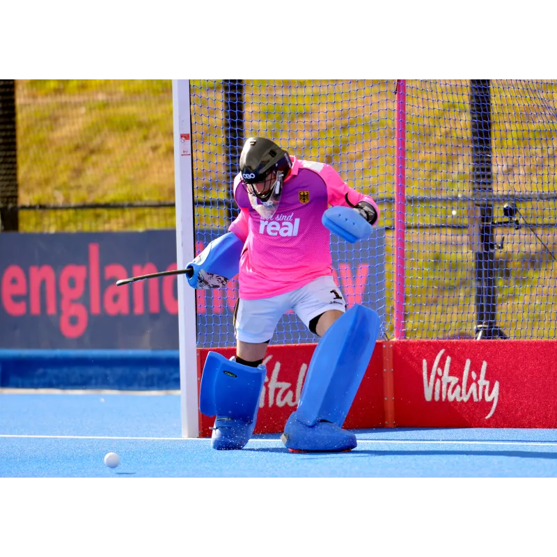 OBO Robo Hi-Rebound PLUS Legguards - Red - Image 4